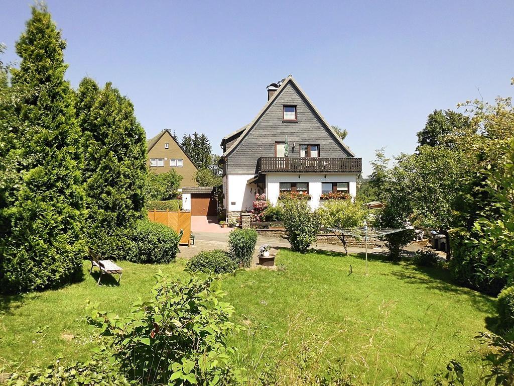 Apartment In Langewiese Sauerland With Garden Winterberg Zewnętrze zdjęcie