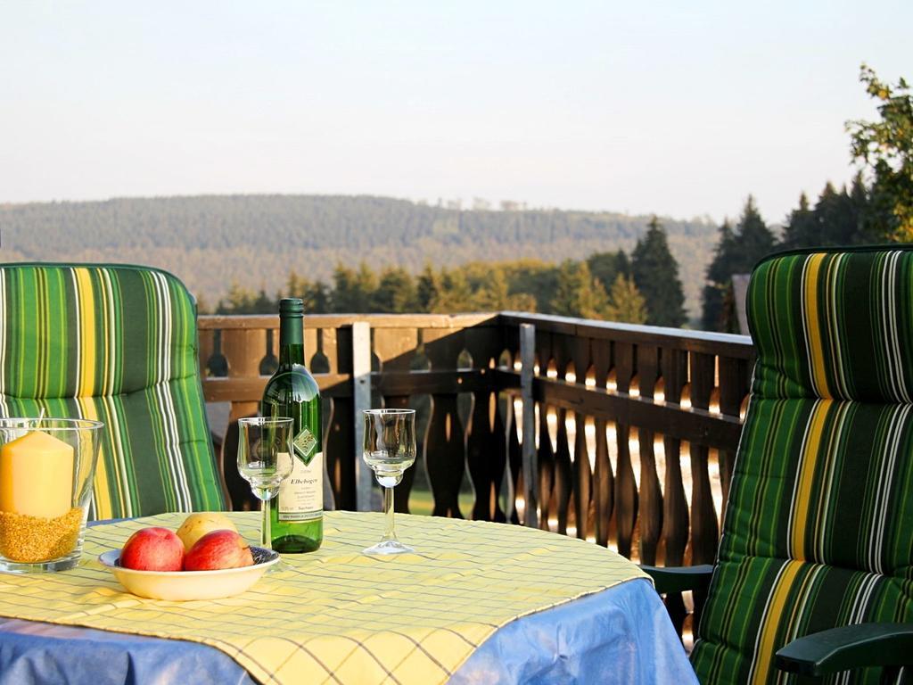 Apartment In Langewiese Sauerland With Garden Winterberg Zewnętrze zdjęcie